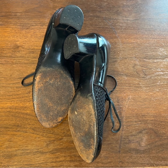 Vintage 1940s Patent Leather and Mesh Shoes - Picture 5 of 9